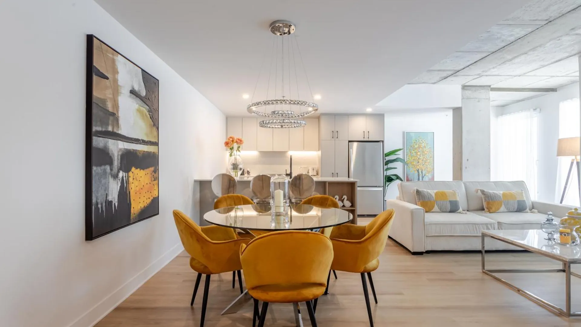 Upscale 2 Bedroom Condo In Mtl Old Port Montreal 0*,